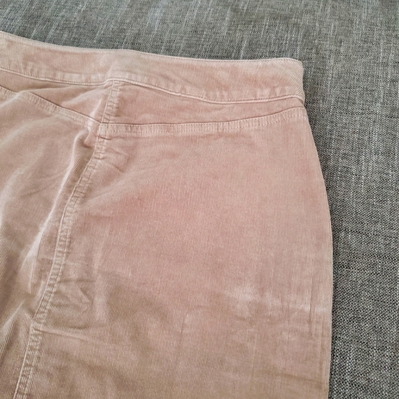 Talbots tan corduroy button-down skirt, size 6 - Picture 6 of 11